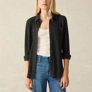 Women's Faherty Legend Sweater Shirt Heathered Black Twill Button-Up Shirt